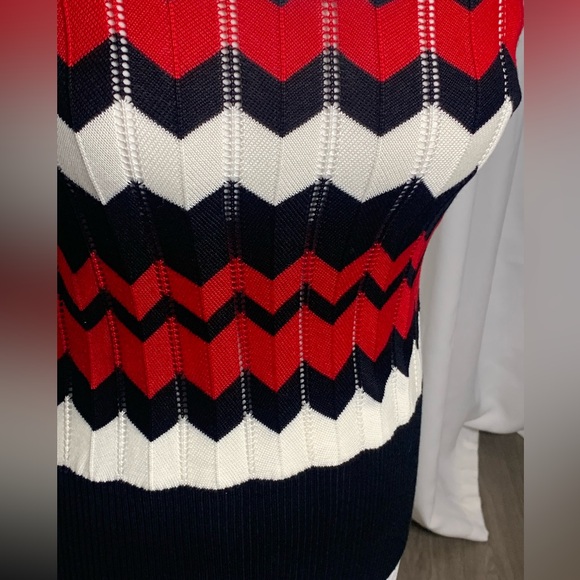 Black, red and white chevron print sweater tank top. - Picture 2 of 10